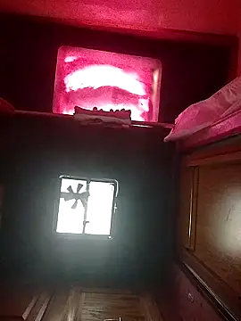 Snapshot of Dirtywhitebitch5150 chatting on September 19, 2025, 1:20 am Dirtywhitebitch5150 online show from September 19, 2025, 1:20 am