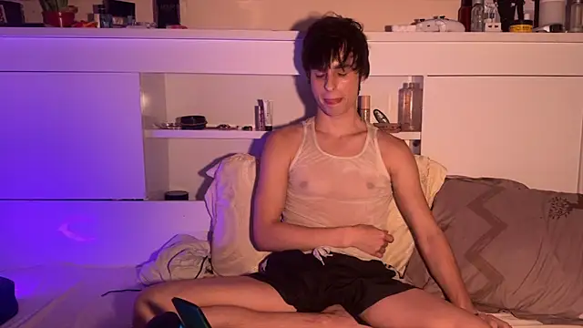 Snapshot of luan_2006xdd chatting on September 20, 2025, 1:32 am luan 2006xdd online show from September 20, 2025, 1:32 am