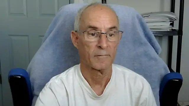 Snapshot of funone1999 chatting on October 28, 2025, 7:46 pm funone1999 online show from October 28, 2025, 7:46 pm