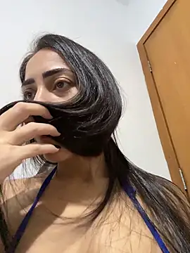 lucioliveira online show from June 3, 2026, 2:33 pm
