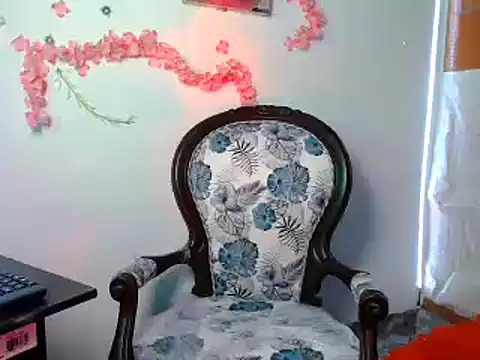 sophiadaza666 online show from October 24, 2025, 10:20 pm