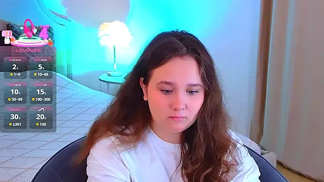 VelvetVixenCute online show from September 23, 2025, 5:25 am