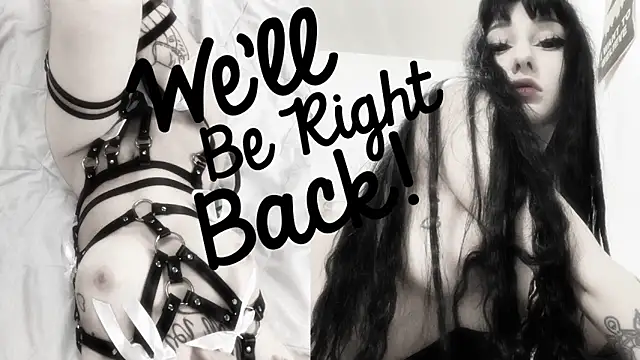 Crystal somnia online show from November 23, 2025, 9:47 pm