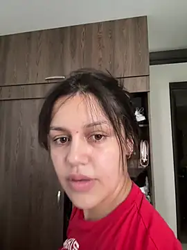 lunita sweet5 online show from February 24, 2026, 6:09 pm