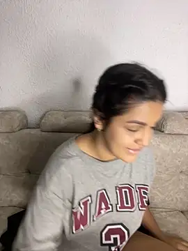 lunita sweet5 online show from November 25, 2025, 6:03 am