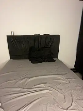 lunita sweet5 online show from October 19, 2025, 9:50 pm