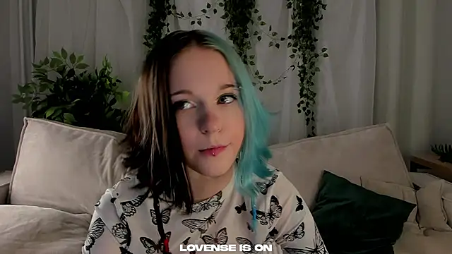 Snapshot of JodyBruster chatting on September 24, 2025, 1:50 pm JodyBruster online show from September 24, 2025, 1:50 pm