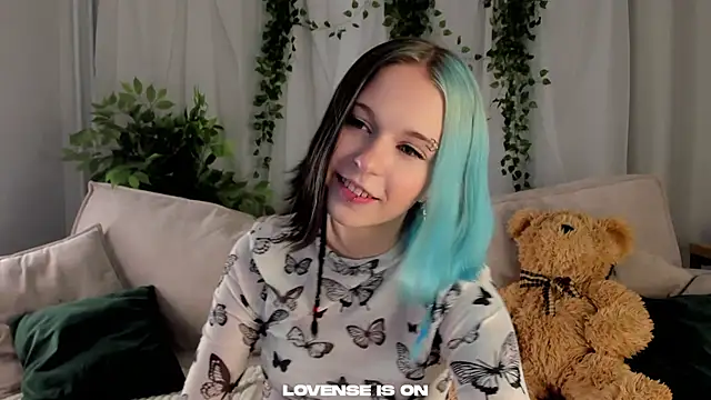 Snapshot of JodyBruster chatting on September 26, 2025, 12:01 pm JodyBruster online show from September 26, 2025, 12:01 pm