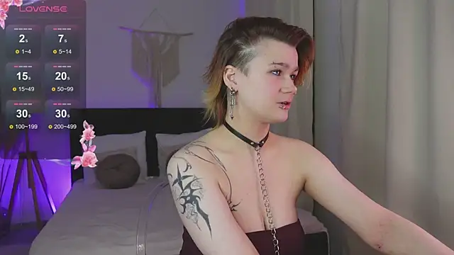 Peach Avalanche online show from September 20, 2025, 9:09 pm