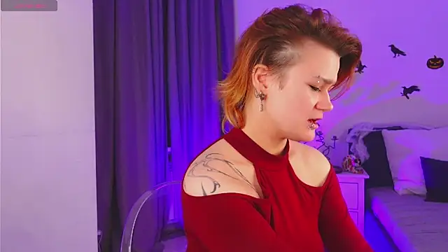 Peach Avalanche online show from October 26, 2025, 8:53 pm