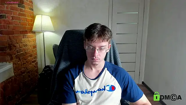 Harm Dick online show from December 14, 2025, 12:44 pm