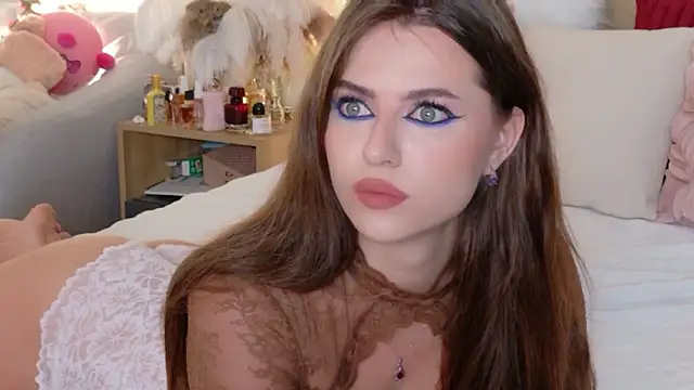 Sienna Voss online show from February 1, 2026, 8:40 pm