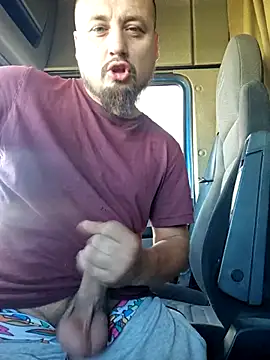 Amberdual online show from September 25, 2025, 10:10 am