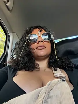 Snapshot of allybluee777 chatting on February 23, 2026, 1:12 pm allybluee777 online show from February 23, 2026, 1:12 pm