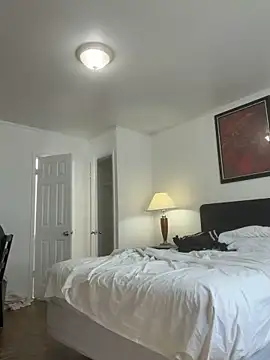 Snapshot of allybluee777 chatting on February 2, 2026, 3:33 pm allybluee777 online show from February 2, 2026, 3:33 pm