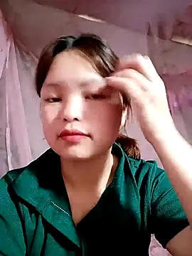 Snapshot of XoiXoi232 chatting on October 12, 2025, 12:12 am XoiXoi232 online show from October 12, 2025, 12:12 am