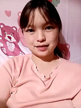 Snapshot of XoiXoi232 chatting on October 31, 2025, 9:17 am XoiXoi232 online show from October 31, 2025, 9:17 am