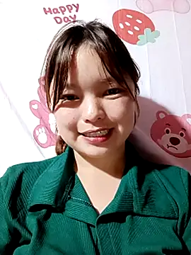 Snapshot of XoiXoi232 chatting on October 11, 2025, 12:06 pm XoiXoi232 online show from October 11, 2025, 12:06 pm