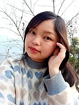 XoiXoi232 online show from January 13, 2026, 12:47 am