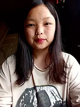 XoiXoi232 online show from April 23, 2026, 1:23 am