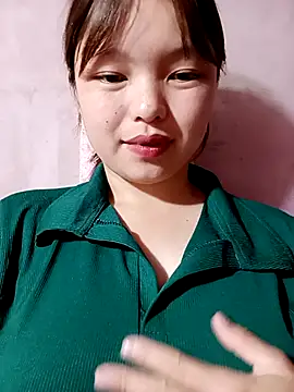 Snapshot of XoiXoi232 chatting on October 6, 2025, 1:18 am XoiXoi232 online show from October 6, 2025, 1:18 am