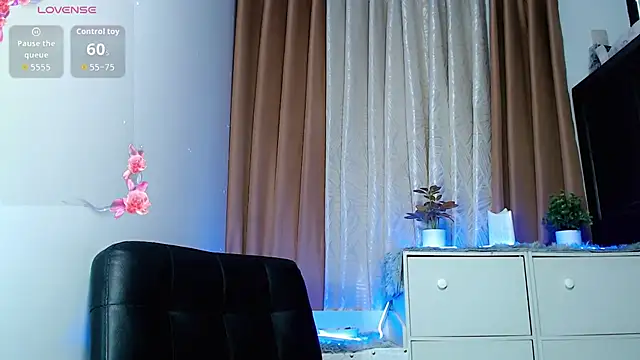 Snapshot of _Jenniyah_ chatting on September 19, 2025, 1:53 am Jenniyah online show from September 19, 2025, 1:53 am