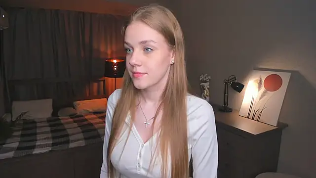 Snapshot of OdellaFrake chatting on September 25, 2025, 7:53 pm OdellaFrake online show from September 25, 2025, 7:53 pm