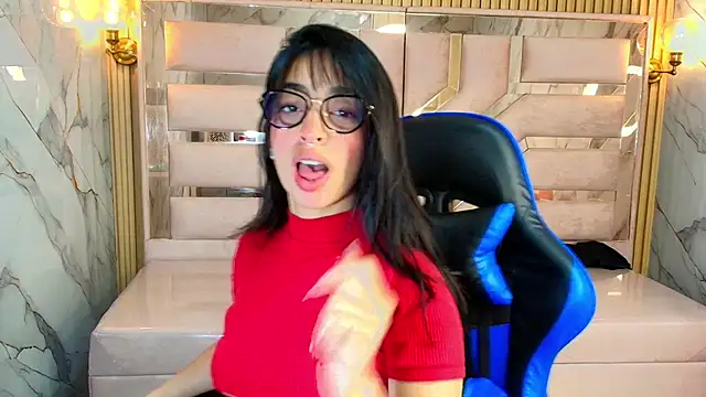 Snapshot of zoe_r_ chatting on September 18, 2025, 3:09 am zoe r  online show from September 18, 2025, 3:09 am