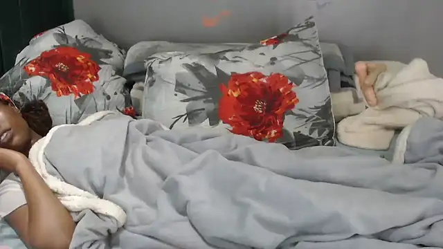 blueyXxX online show from October 10, 2025, 5:30 am