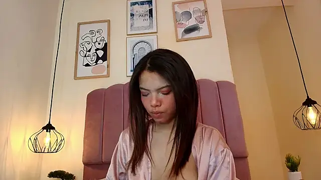 Snapshot of Isabelgh_ chatting on October 29, 2025, 3:38 am Isabelgh  online show from October 29, 2025, 3:38 am