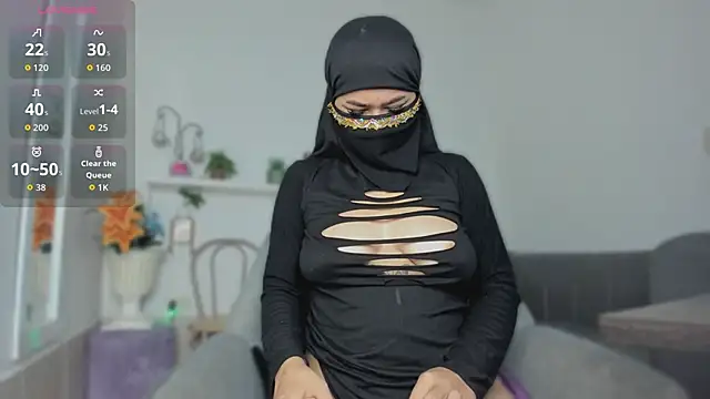 Snapshot of May_hadi chatting on October 27, 2025, 12:17 pm May hadi online show from October 27, 2025, 12:17 pm