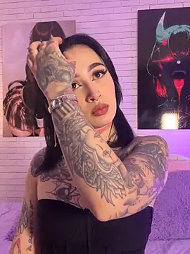 MadissonSawyer online show from September 17, 2025, 9:39 pm