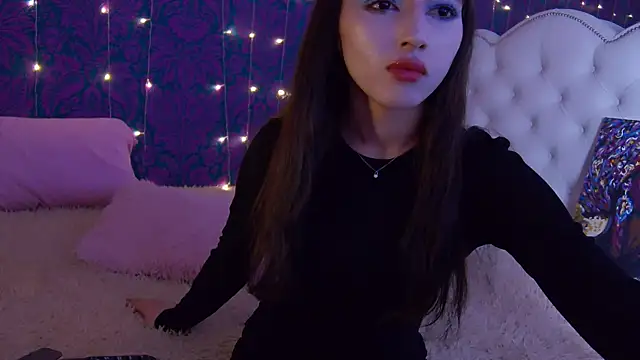 Snapshot of CherrRoses chatting on October 31, 2025, 3:41 pm CherrRoses online show from October 31, 2025, 3:41 pm