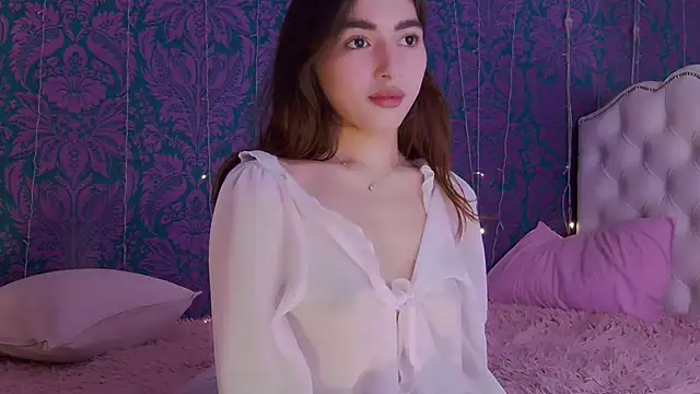 Snapshot of CherrRoses chatting on October 16, 2025, 1:41 pm CherrRoses online show from October 16, 2025, 1:41 pm