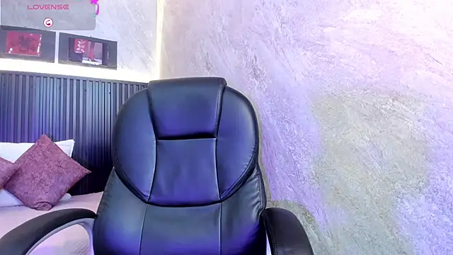 Snapshot of dark__nymph chatting on September 19, 2025, 12:20 pm dark  nymph online show from September 19, 2025, 12:20 pm