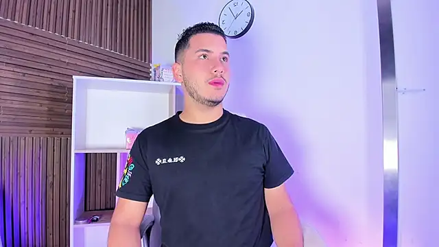 Snapshot of Axel_grey_ chatting on October 26, 2025, 11:54 am Axel grey  online show from October 26, 2025, 11:54 am