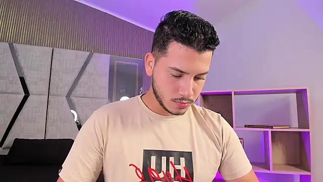 Snapshot of Axel_grey_ chatting on February 12, 2026, 1:00 pm Axel grey online show from February 12, 2026, 1:00 pm