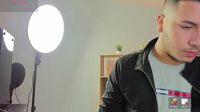 Axel grey  online show from March 14, 2026, 12:22 pm