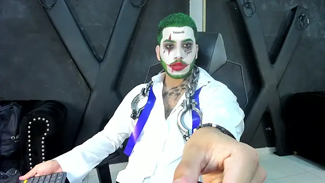 Snapshot of Axel_grey_ chatting on October 30, 2025, 12:42 am Axel grey  online show from October 30, 2025, 12:42 am