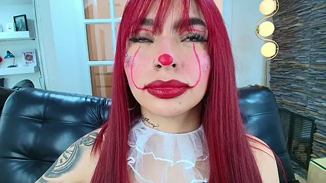 Snapshot of miss___abigail chatting on October 16, 2025, 7:11 pm miss   abigail online show from October 16, 2025, 7:11 pm