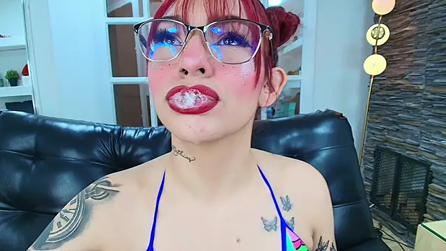 Snapshot of miss___abigail chatting on October 21, 2025, 6:07 pm miss   abigail online show from October 21, 2025, 6:07 pm