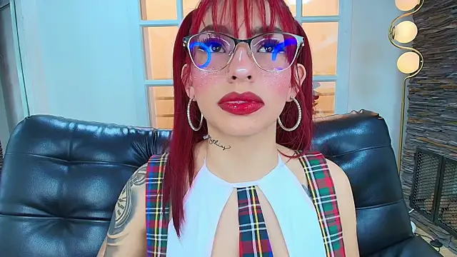 Snapshot of miss___abigail chatting on October 17, 2025, 5:59 pm miss   abigail online show from October 17, 2025, 5:59 pm