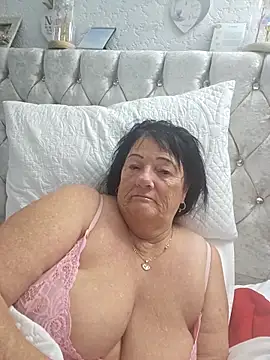 Angeldelightt online show from September 29, 2025, 8:58 pm