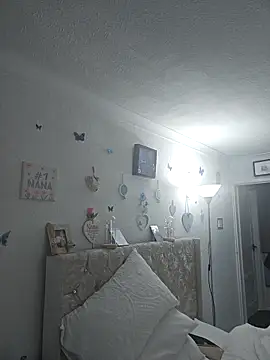 Angeldelightt online show from October 1, 2025, 4:55 pm