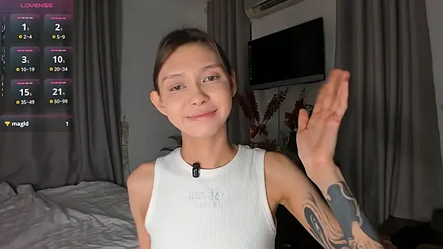 Amy Loveme online show from December 21, 2025, 11:27 pm