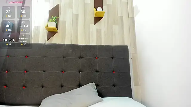 Snapshot of Kloeh_Star chatting on September 30, 2025, 7:53 pm Kloeh Star online show from September 30, 2025, 7:53 pm