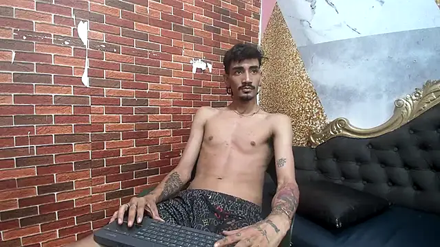 Sexvergon 26 online show from March 28, 2026, 4:02 am