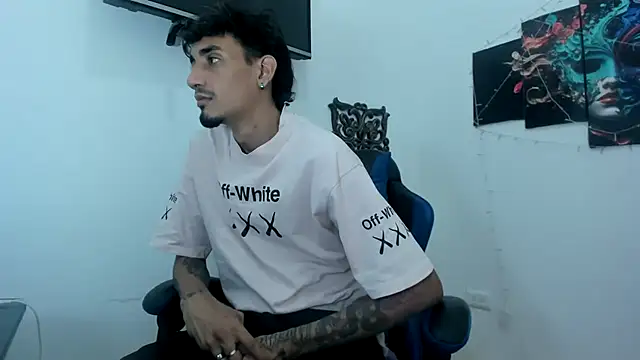 Sexvergon 26 online show from April 12, 2026, 10:46 pm