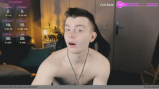 Happydeimos online show from November 26, 2025, 9:48 pm