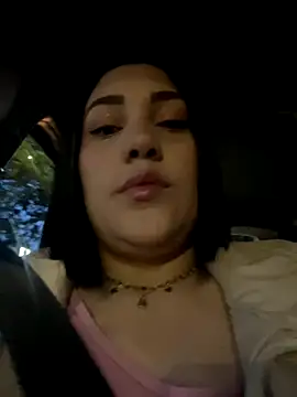 Snapshot of caroline__muller chatting on September 25, 2025, 10:32 am caroline muller online show from September 25, 2025, 10:32 am